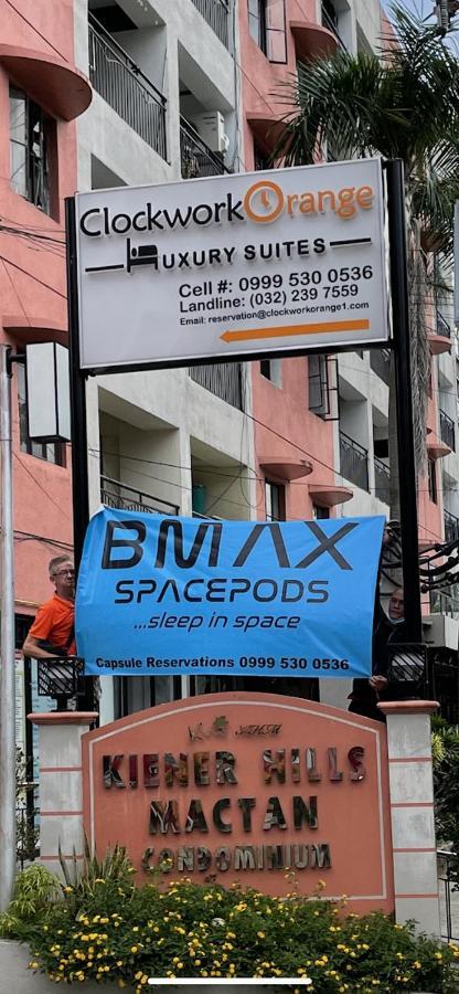 Bmax Spacepods Đảo Mactan Ngoại thất bức ảnh